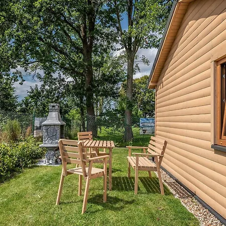 Summer House In D Browa Near The Sea *